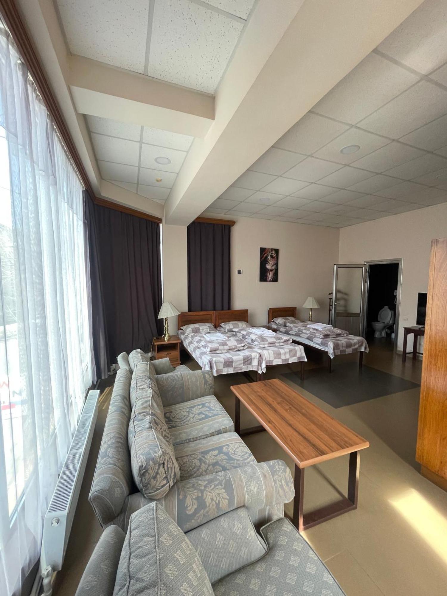 DownTown B&B Wanadzor Zewnętrze zdjęcie