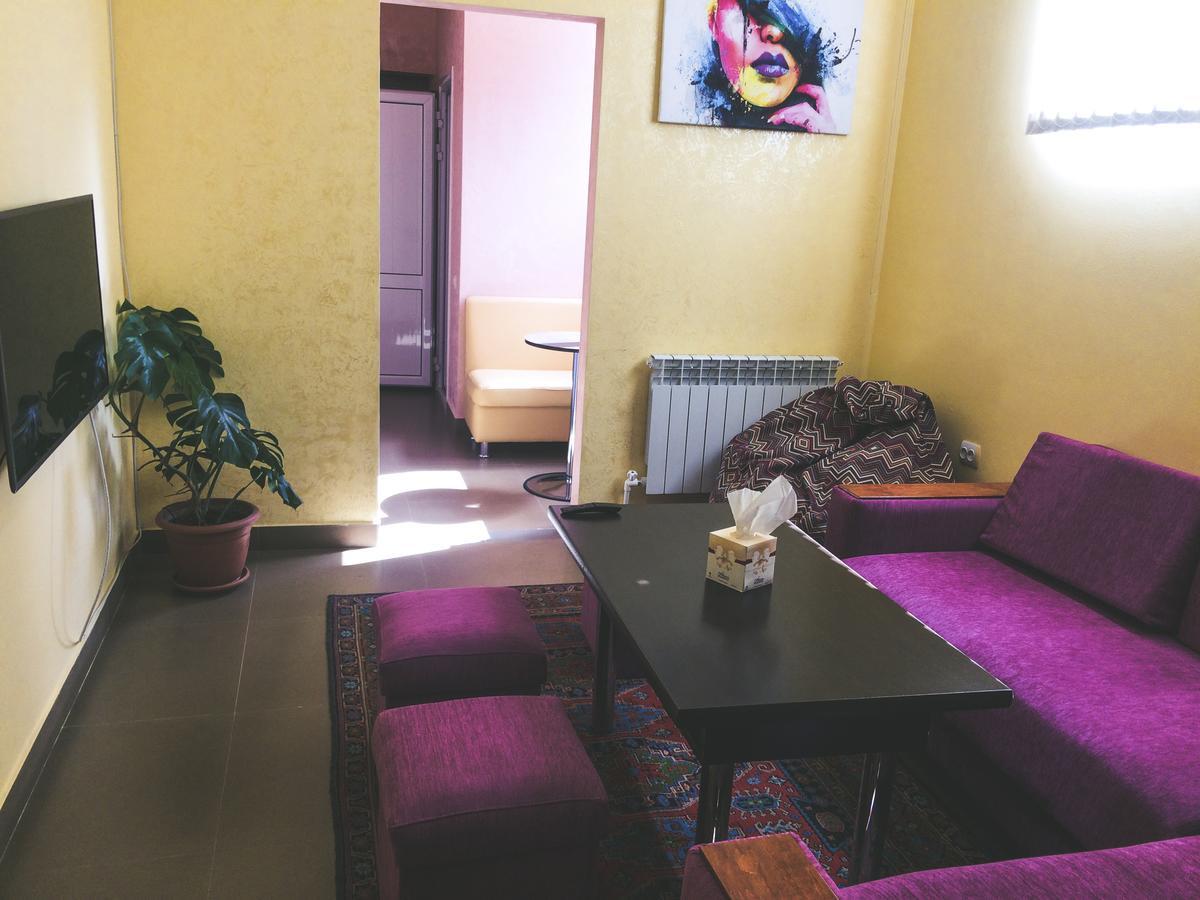 DownTown B&B Wanadzor Zewnętrze zdjęcie